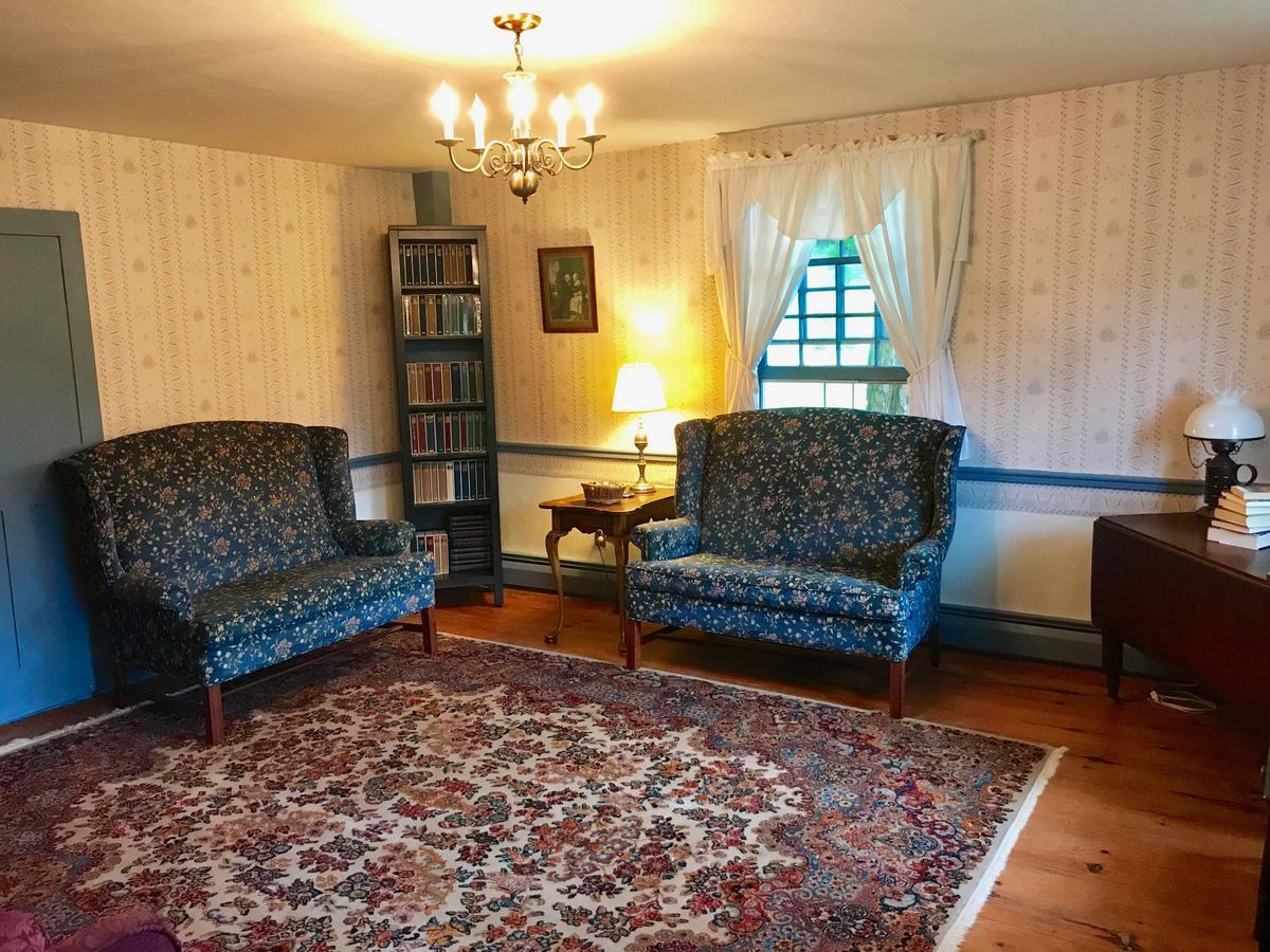 Colonel Spencer Inn Campton ภายนอก รูปภาพ